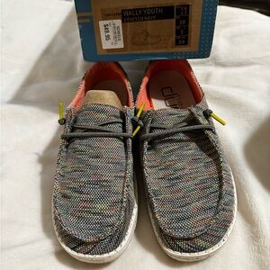 Only worn a few times . EUC .